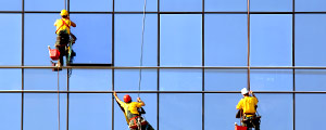 Limpieza de vidrios y superficies inaccesibles